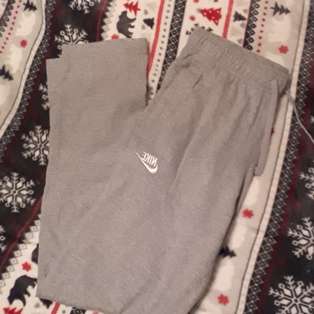 Brand new Nike joggers